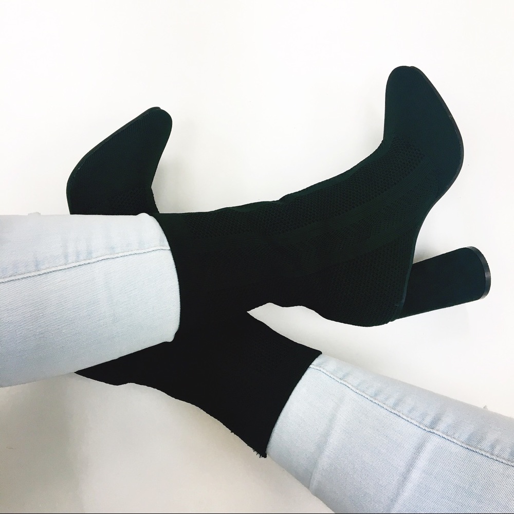 Black knit ankle heeled Bootie
